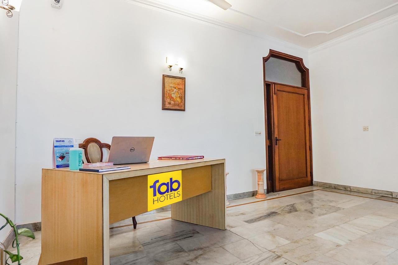 Fabexpress Goodwill Homes Új-Delhi Kültér fotó